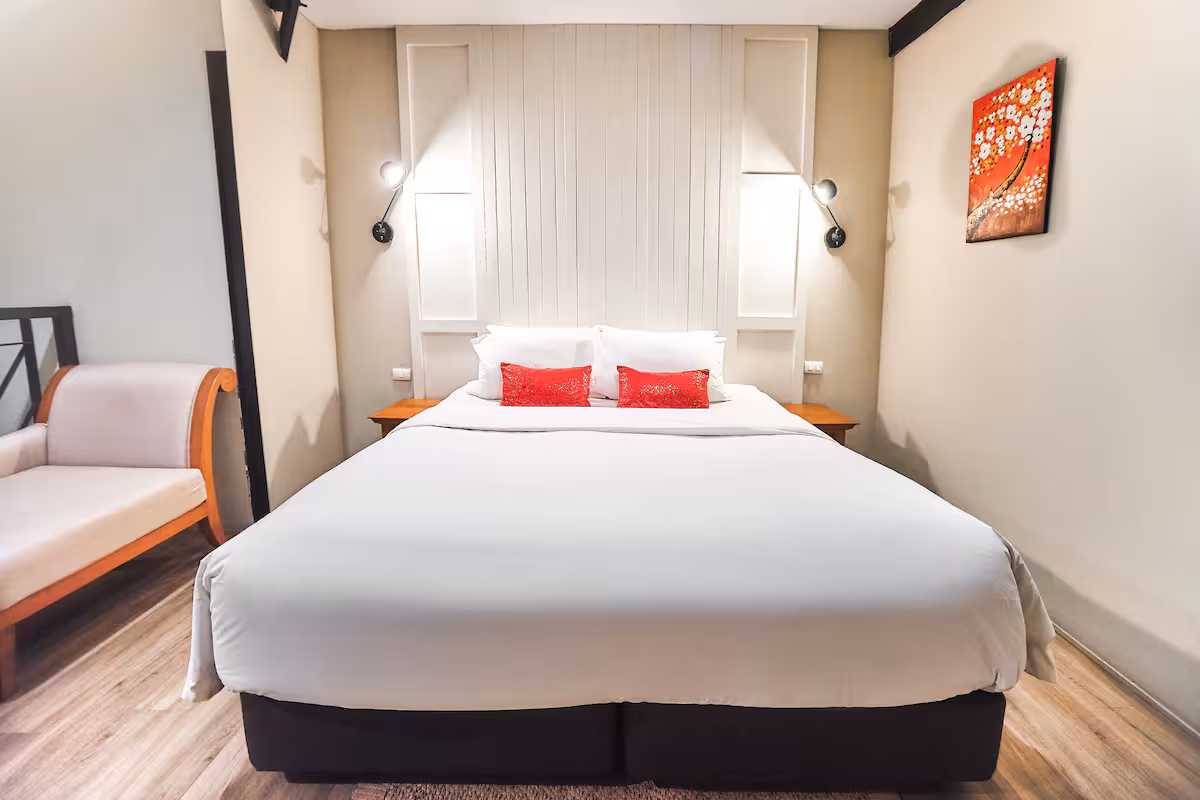 hotel-review-image